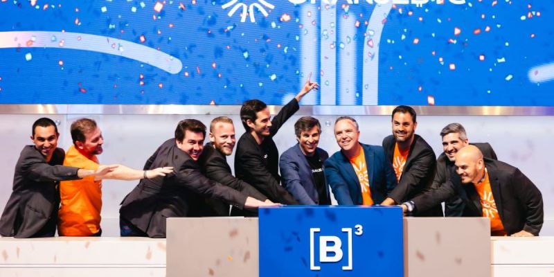 OranjeBTC recompra R$ 1 milhão em ações e suspende novas compras de Bitcoin