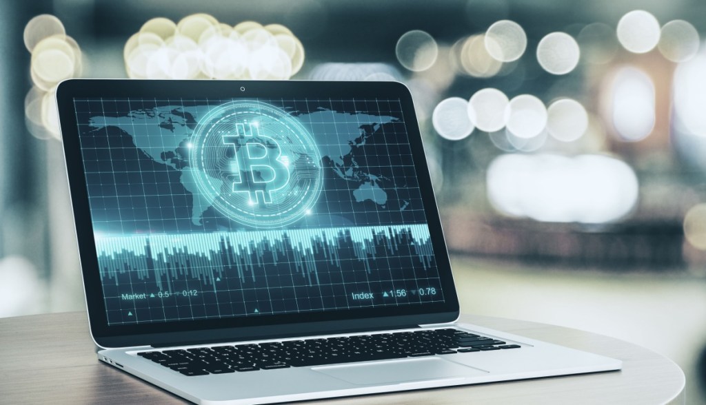 laptop notebook bitcoin