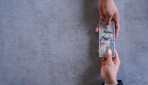 Imagem da matéria: Advogado se apropria de R$ 3 milhões de cliente para investir em criptomoedas