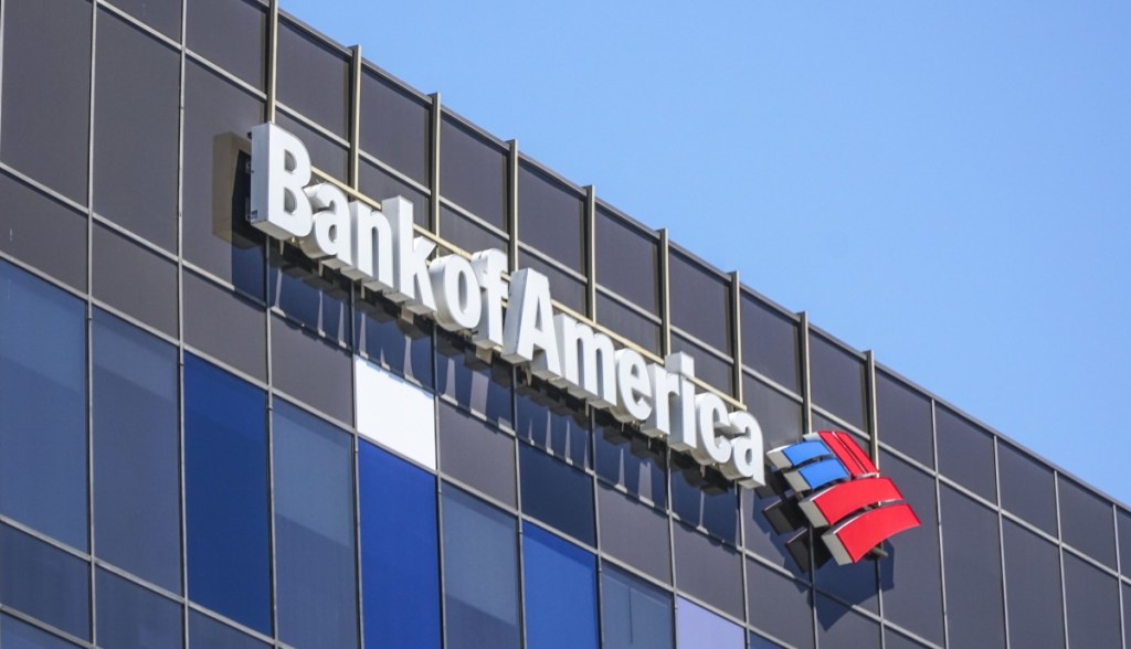 fachada do bank of america em los angeles, califórnia
